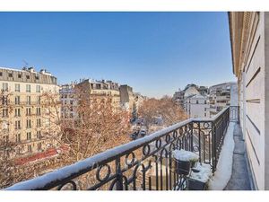 Paris IXe - Proche Martyrs  balcon - 3 chambres