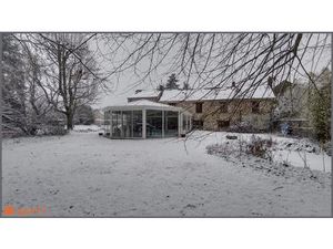 MAISON DE 200M2  6 pièces  sur un terrain de 4300M2