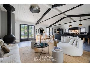 Ecrin d'exception pour cette propriété à l'emplacement privilégié