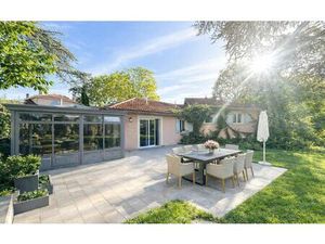 Maison Saint-Laurent-d'Agny m² T-5 à vendre  795 000 €