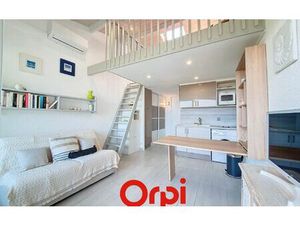 Location appartement  17.64 m² T-2 à Bandol  801 €