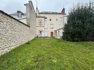 ORLEANS IMMEUBLE 6 APPARTEMENTS