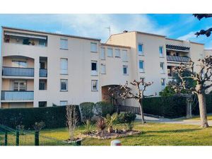 Location appartement  m² T-3 à Mouans-Sartoux  1 050 €