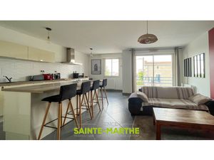 Niort centre. Bel appartement T3 meublé.