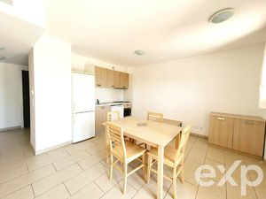 T2 Vue mer dans résidence avec piscine