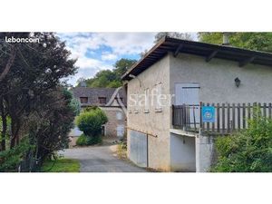 Maison 10 pièces 300 m²