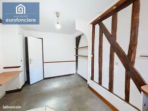 Studio 1 pièce 14 m²