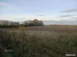 Terrain 4 500 m² Flers Sur Noye