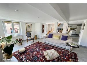 Maison alsacienne rénovée avec terrasse et dépendance – Niederhausbergen