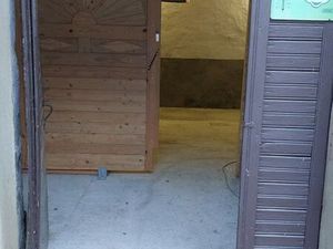 Local de stockage / Entrepôt / Box / Garde-meuble