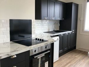 Beau logement 2 chambres (possible 3)