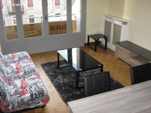 Ala location centre ville Espalion 2piéces meublé