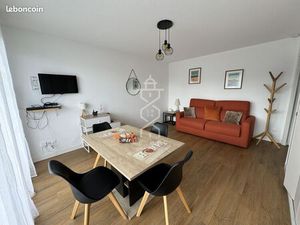 Studio 1 pièce 32 m²