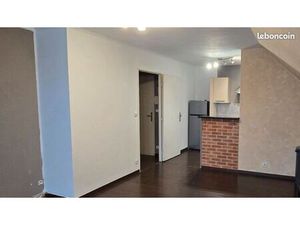 T2 centre Le Rheu 45m2 650