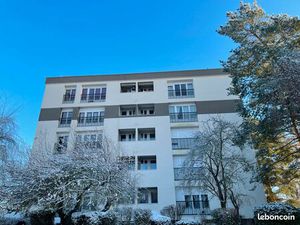 3 pièces dans une résidence calme proche des écoles à Rambouillet