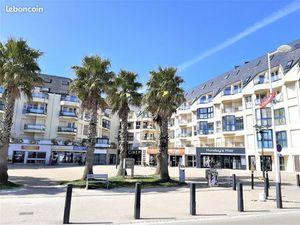 Nouveau - Face à la plage du TREZ-HIR - Studio meublé et rénové  Terrasse Vue Mer  Parking