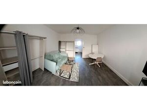 Location.meuble rdc à l'année