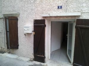 Location maison de village Gareoult