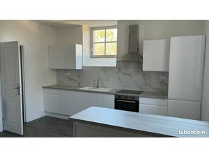 Appartement centre ville Nevers T5