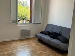 Titre: Location meublée - Studio - Aubervilliers - 26m2 - Loyer: 690 CC