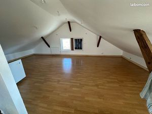 À louer – Appartement 3 pièces avec terrasse et parkings