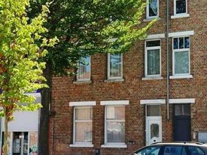 Prachtig gerenoveerd huis in Sint-Andries  nog 1 van de 5...