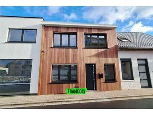 Maison rénovée avec 3 chambres  EPC A et terrasse avec coin…