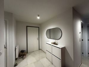 Appartement à louer avec 3 chambres   Bassilly (VBD69832)