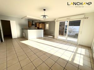 Appartement T3 avec balcon et garage