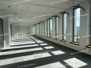 A LOUER - BUREAUX - RENNES EST - 605 m²