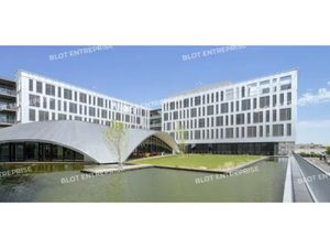 A LOUER - BUREAUX - RENNES EST - 721 m²
