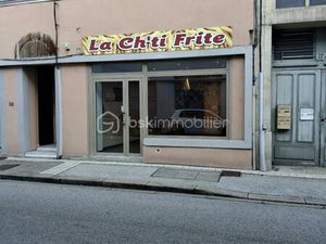 Local commercial de 50 30 m² à Nantua