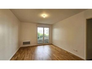 Appartement à louer – T3 – 56 30 m² – Parking – Châtenay-Malabry