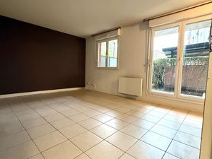 Lille Wazemmes - Joli appartement de type T2 avec terrasse/j