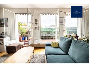 Appartement 71m2 + terrasse 16m2  dernier étage  à 350m du m