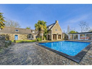 Maison Bannalec 11 pièce(s) 363 m2
