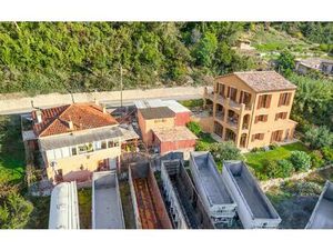 Maison Drap m² T-2 à vendre  495 000 €