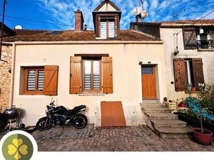 Maison de village 3pièce(s) 2chambre(s) 60 m² Jouars-Pontchartrain (78760)