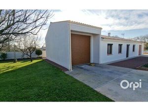 Maison Le Gua m² T-5 à vendre  305 950 €