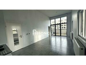 T3 bis d’exception – 73 46 m² – Jardin paysager de 80 m² – Parking – Résidence contemporai