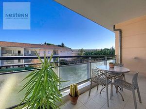 Appartement 2 pièces 40 m² terrasse et garage