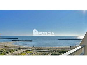 PALAVAS RIVE DROITE 1ère ligne face mer SUPERBE STUDIO CABINE EN DERNIER ETAGE AVEC ASCENS