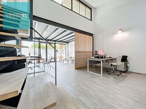 Local commercial à vendre à Ayguesvives - 77 m²