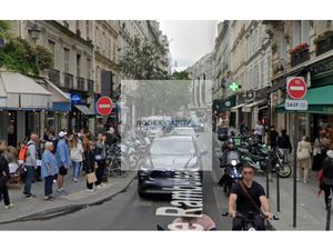 Location Commerce PARIS 75004