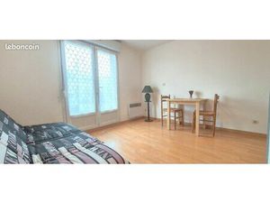 Studio 1 pièce 20 m²