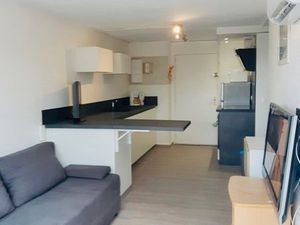 690 Euros tout compris eau elec F2 DANS RÉSIDENCE HAUT STANDING CAP D’AGDE REFAIT À NEUF