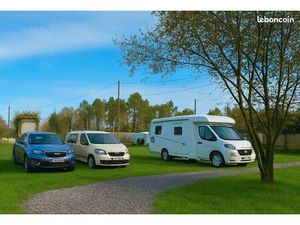 Parking extérieur camping car
