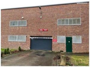 Garage box garde meubles en résidence sécurisée