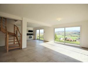 Maison à louer - 5 pièces - 118 21 m2 - Hauteville Sur Fier - 74 - RHONE-ALPES