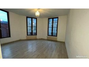 Grand appartement centre ELBEUF 3 chambres
